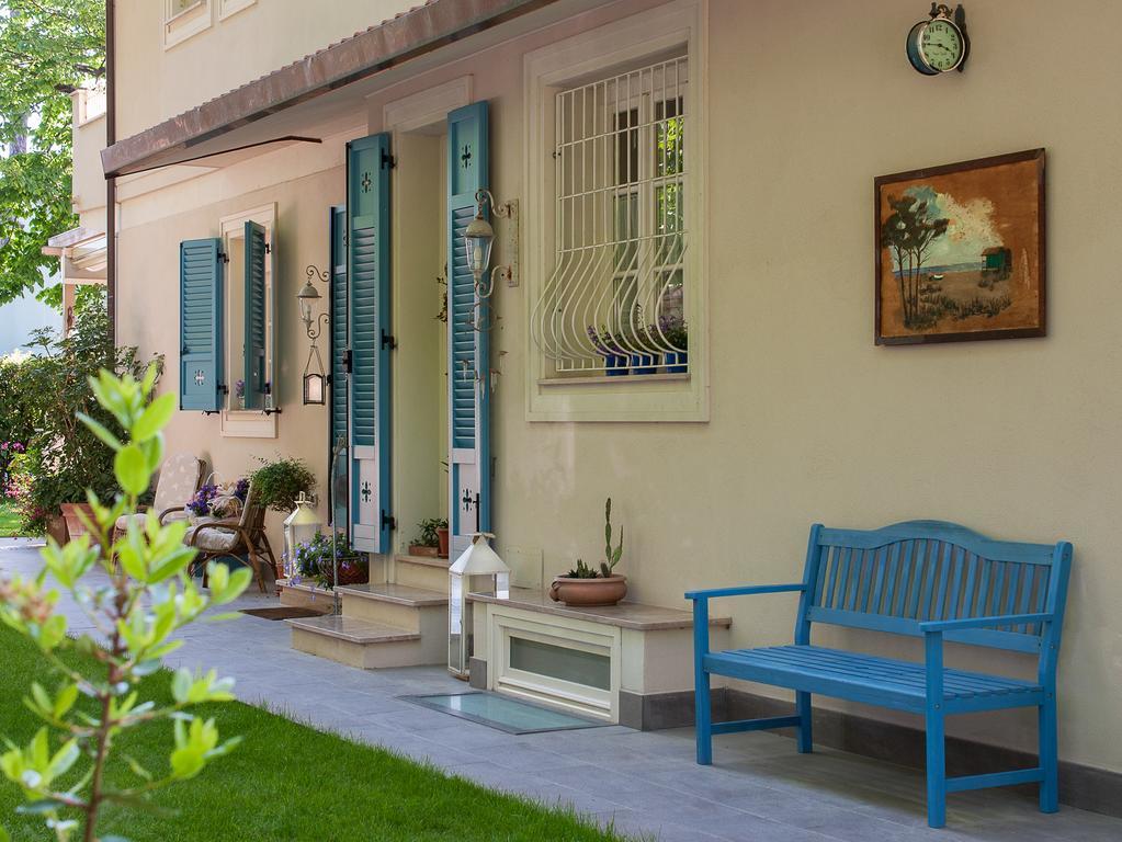 Casa Grischuna B&B Lido di Camaiore Luaran gambar